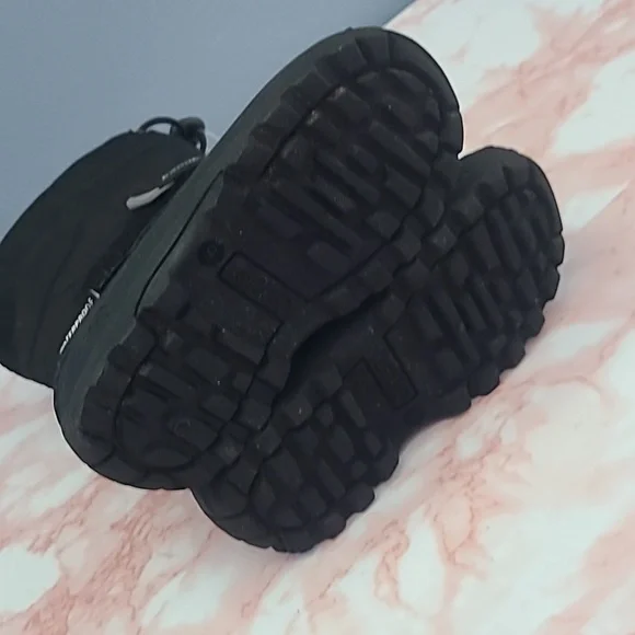 NWOT Kamik Wesley Black Snow Boots Toddler Sz 9 - Picture 6 of 9